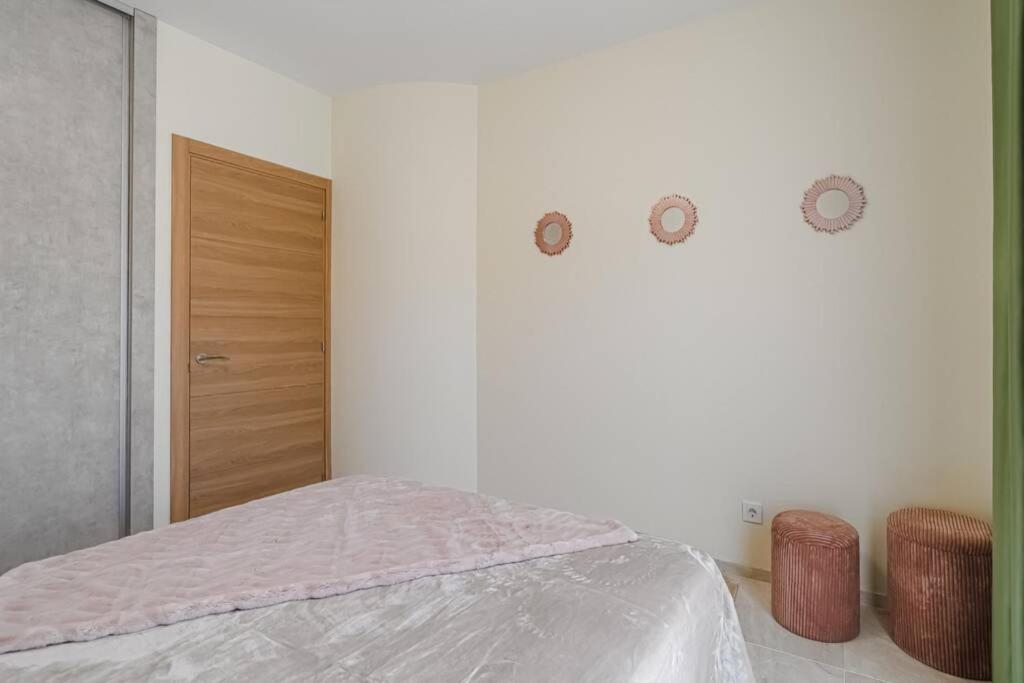Orlando. Amazing Location. Completely Renovated! Apartment Адехе Екстериор снимка